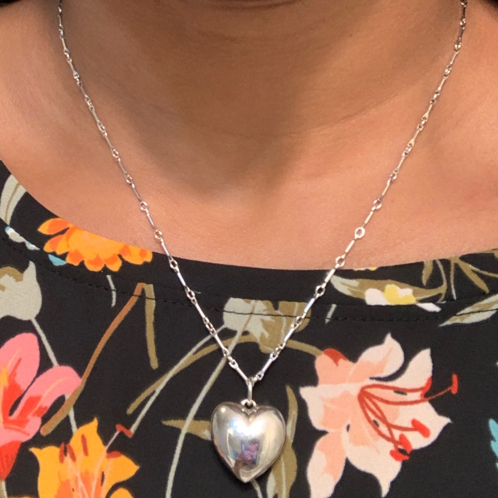 Tiffany’s heart pendant and necklace